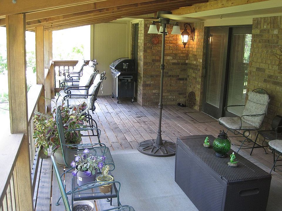 2nd image of 2007 N Crescent Dr