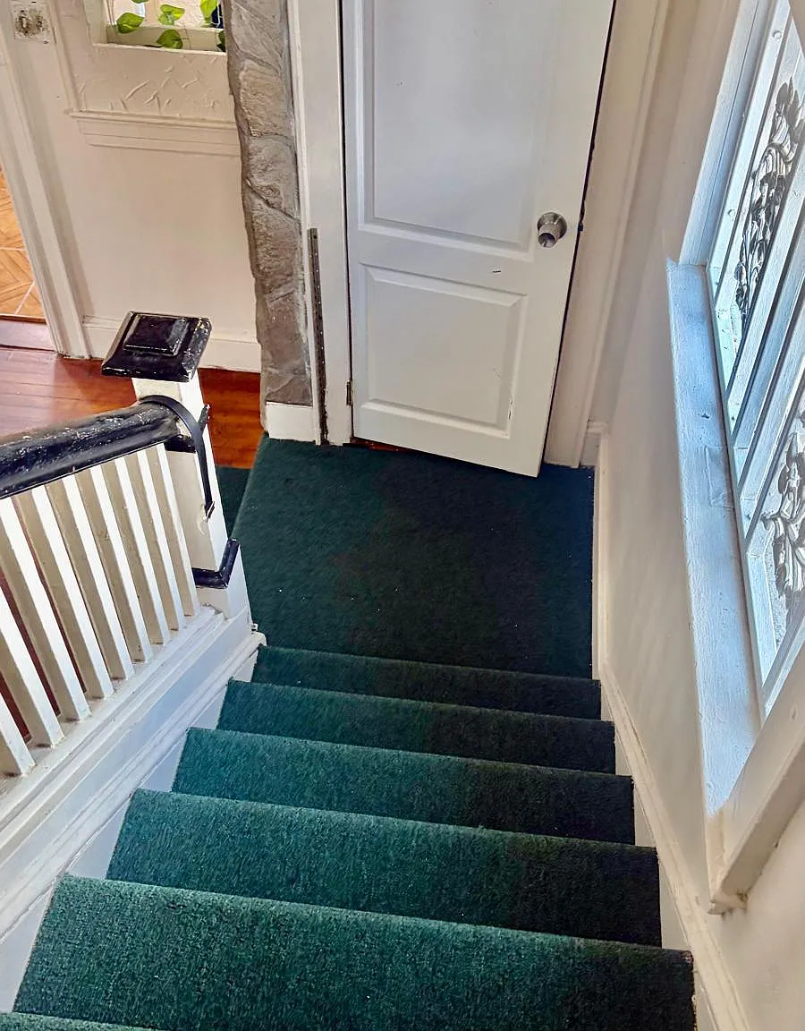 3 bed, 1200 sqft, $3,600 — Photo 3