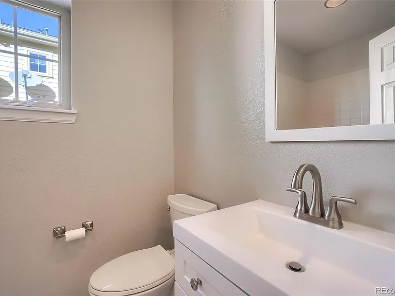 4527 W 37th Ave #7 — Photo 24