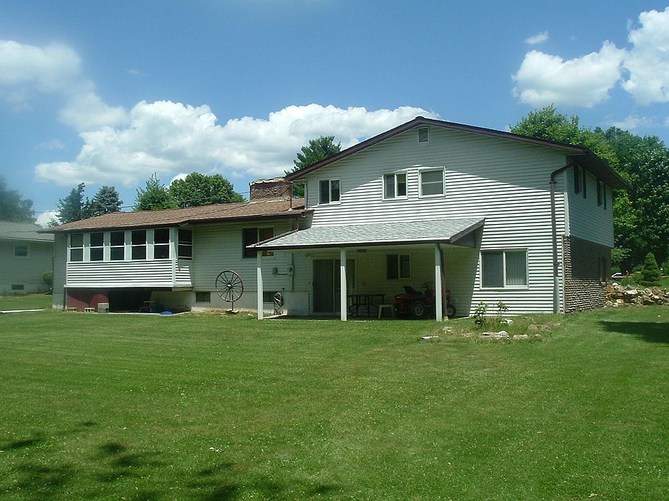 2nd image of 4874 Bowood St