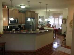 18850 Madeline Ln, Brookfield, WI 53045