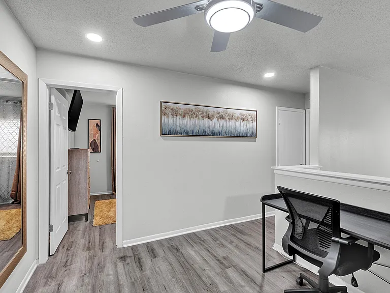 Cascade Oak Dr — Photo 11
