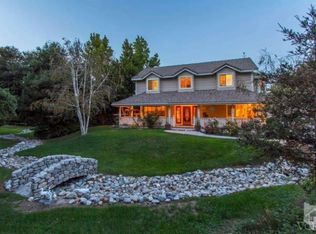 15519 Saddleback Rd, Santa Clarita, CA 91387