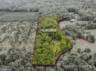 484 Sleepy Woods Rd, Cross Junction, VA 22625