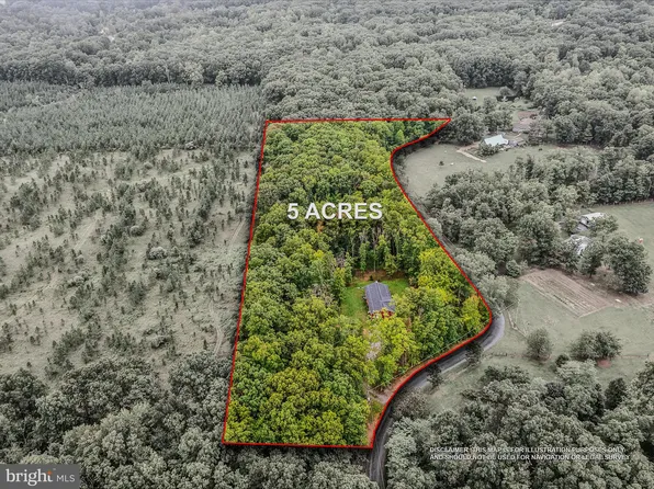 484 Sleepy Woods Rd, Cross Junction, VA 22625