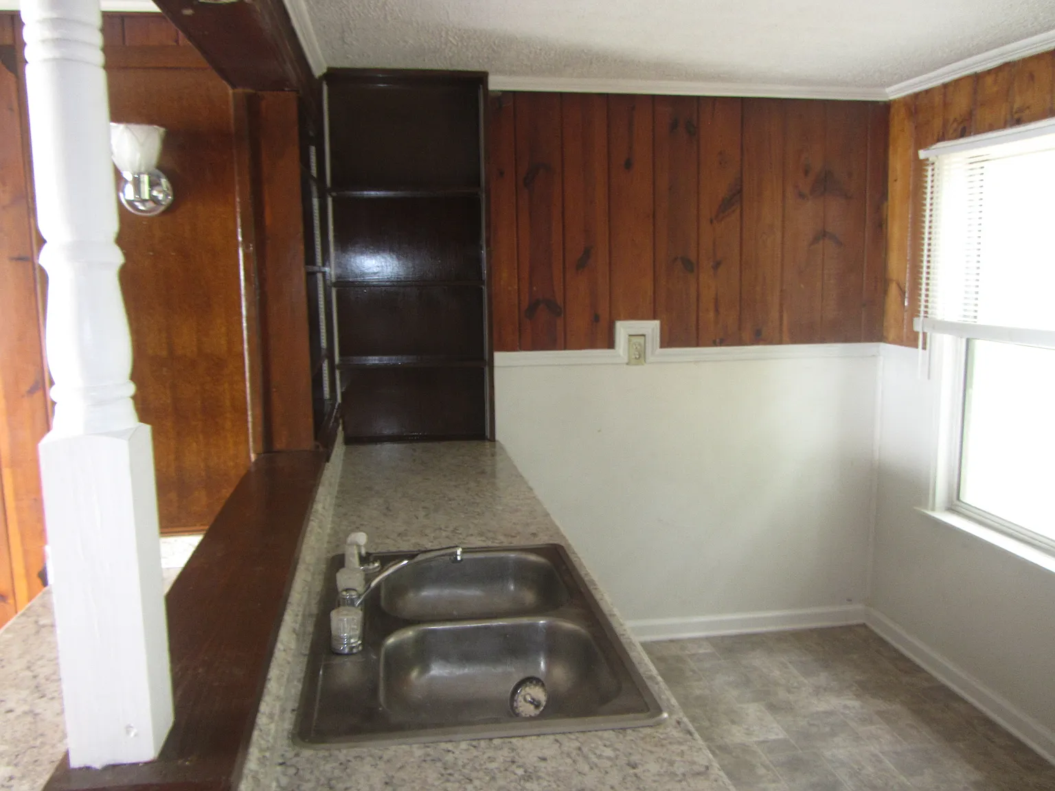 Studio, 325 sqft, $675 — Photo 3