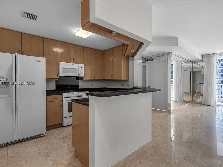 801 Brickell Key Blvd #2108 — Photo 2