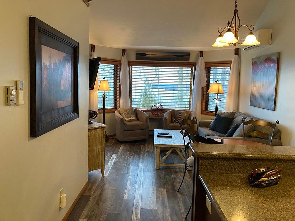 1st image of 4908 N Landmark Cir #1307