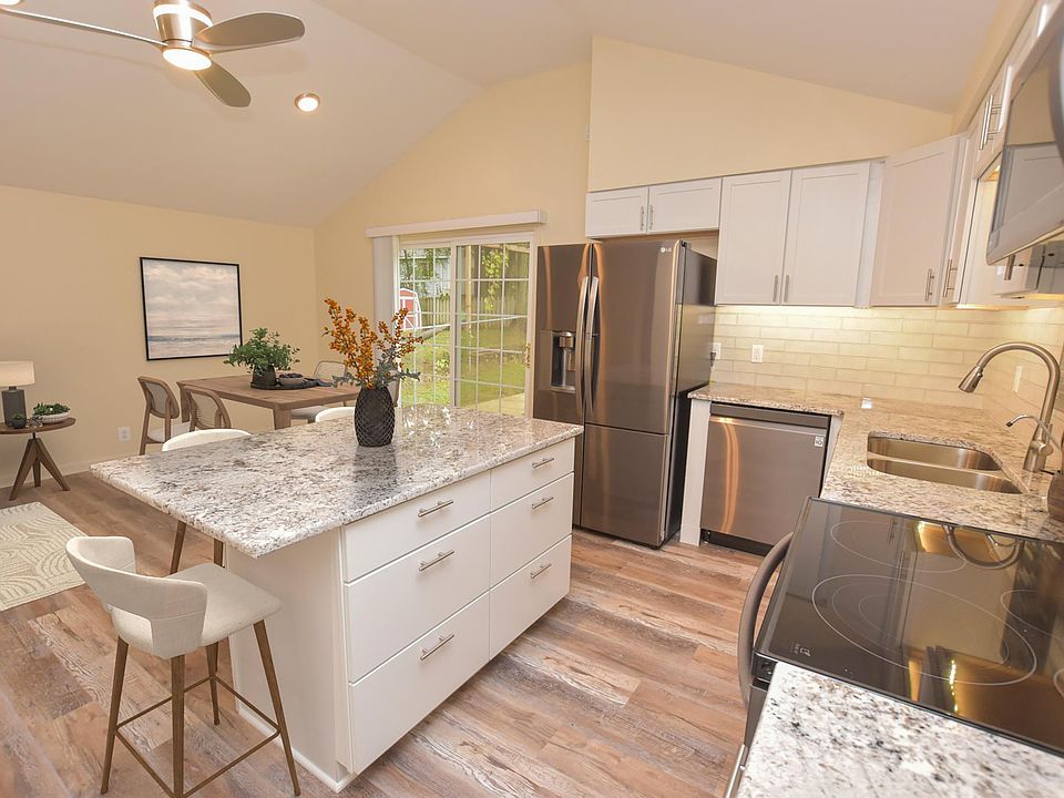 3891 Lawley Ave, photo 6