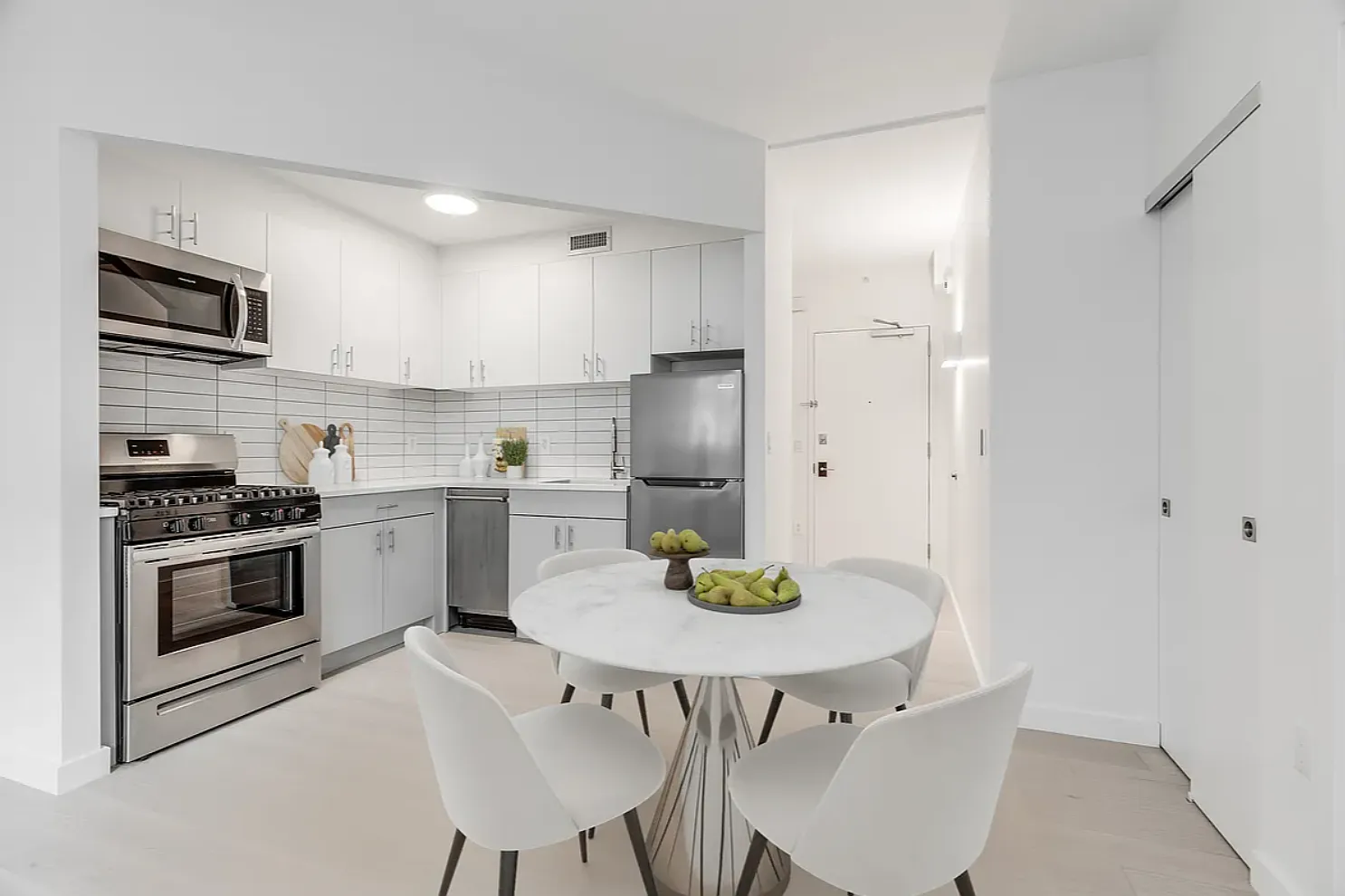351 East 10th Street — Photo 4