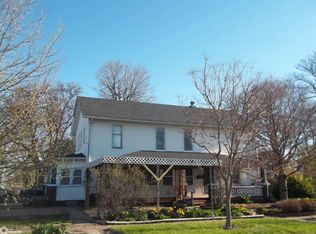 300 N Vine St, Creston, IA 50801