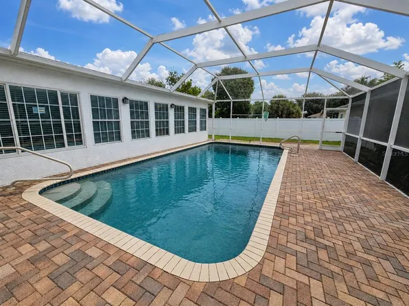 2130 Pinehurst St, Sarasota, FL 34231