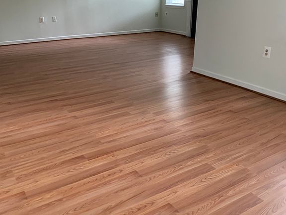 2nd image of 1641 International Dr Unit Th25
