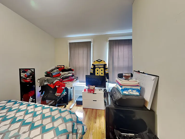 52 Euclid Ave #52 — Photo 7
