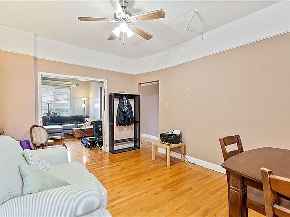 5th image of 6721 Greenwood St