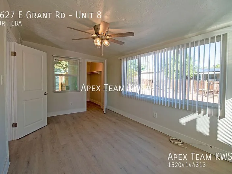 2627 E Grant Rd #8 — Photo 2