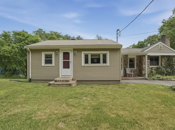 61 Flagg Swamp Rd, East Freetown, MA 02717
