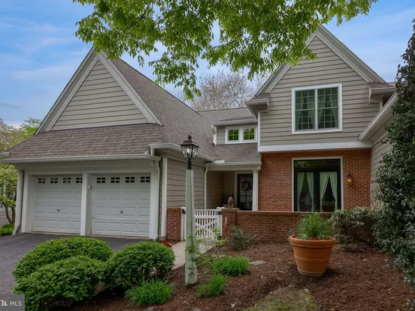 11 Hidden Grn, Lancaster, PA 17602
