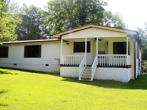 56 Ivy St, Comer, GA 30629