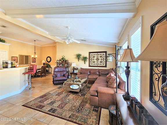 4th image of 76 Jardin De Mer Pl #76