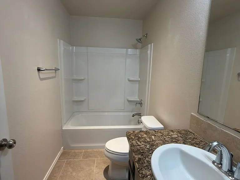 7028 34th Pl — Photo 10