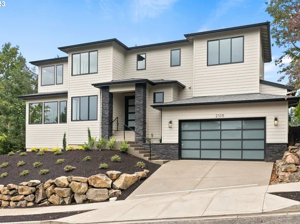 2105 Fircrest Dr, West Linn, OR 97068