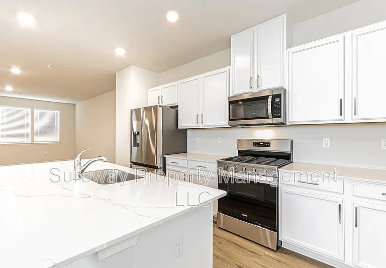 204 Sandy Ridge Rd — Photo 10