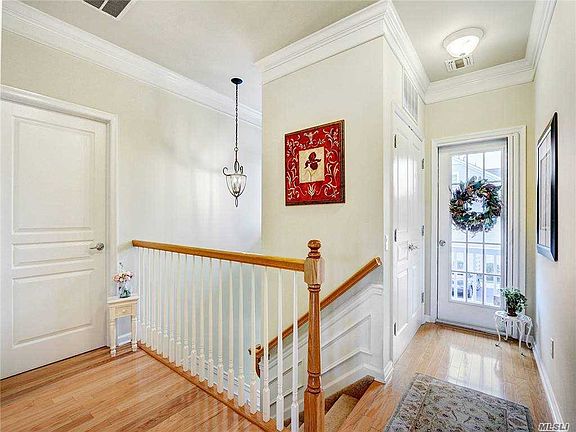 4th image of 202 Bethaven Ln