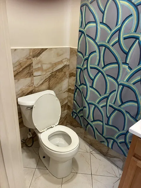 3 bed, 1200 sqft, $1,800 — Photo 1