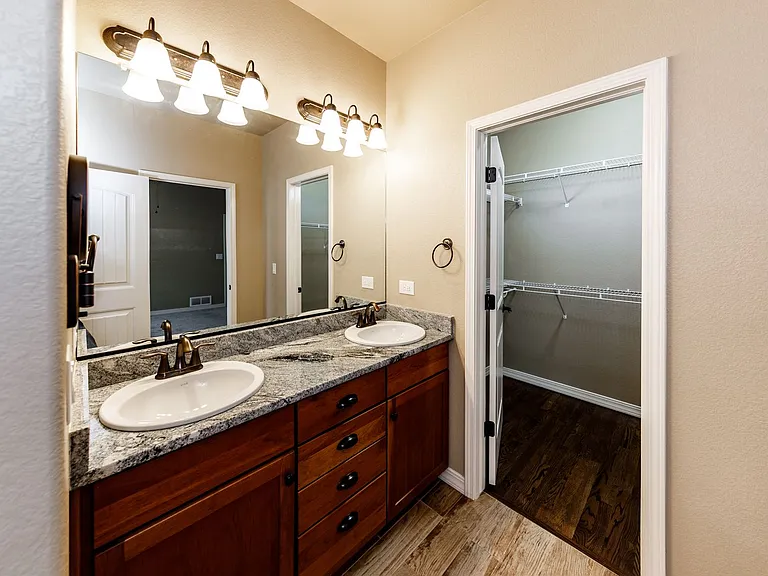 8475 Glen Carriage Grv — Photo 12