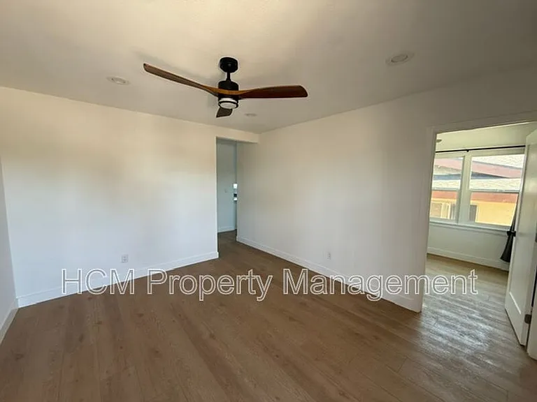 1044 Cedar Ave #1050 — Photo 4
