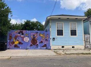 2251 Urquhart St #B, New Orleans, LA 70117
