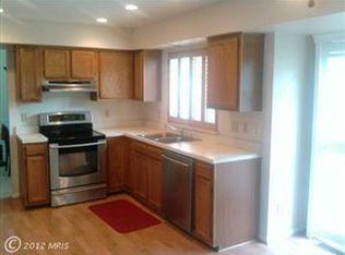 938 Chatsworth Dr, Accokeek, MD