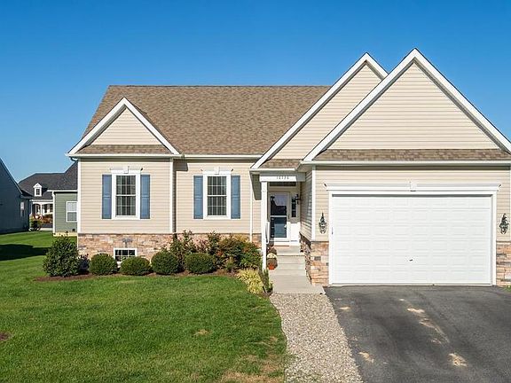 2nd image of 16736 Flatstone Cir
