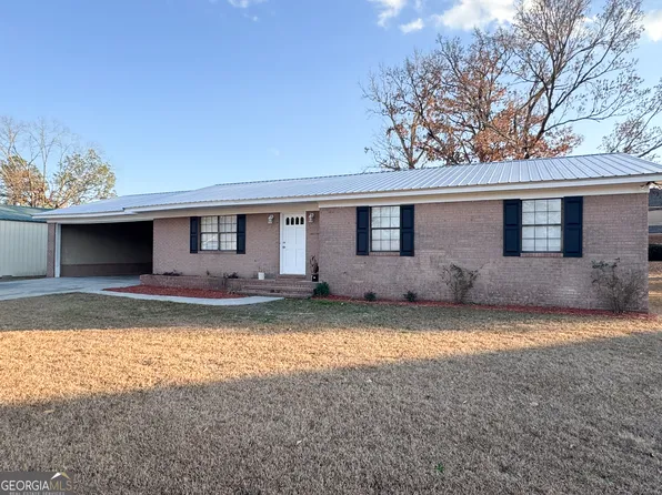 1705 Moses Dr, Vidalia, GA 30474