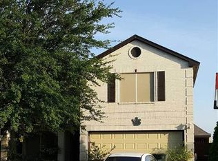 5209 Brewster Dr, Laredo, TX 78043