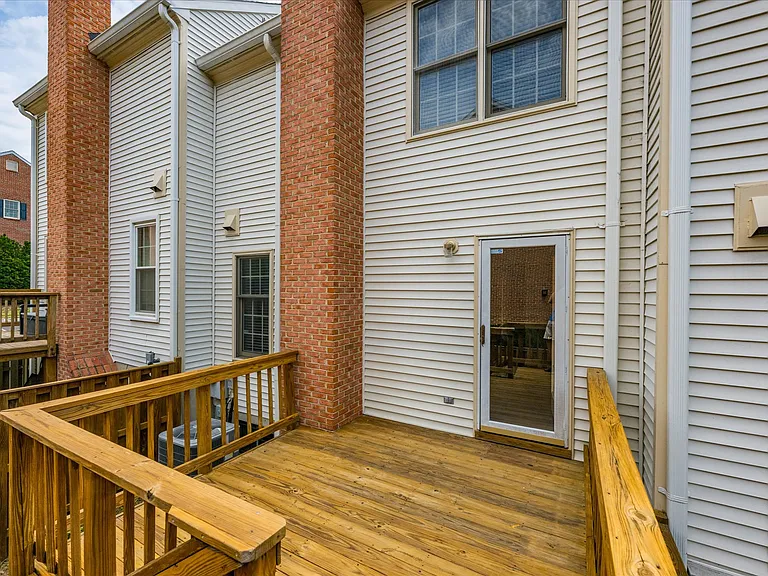 299 S Pickett St — Photo 39