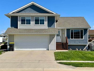 1618 Vesti Ln, Iowa City, IA, 52240
