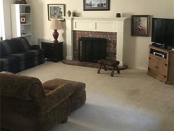 2nd image of 4817 Bello Vista Ct