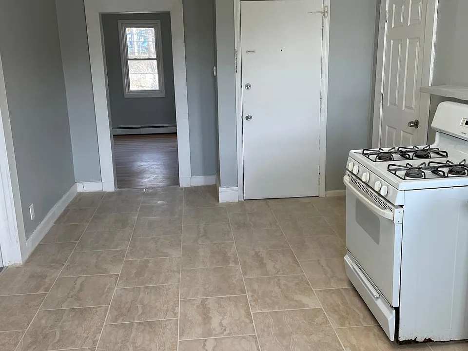 10 Chestnut St #2