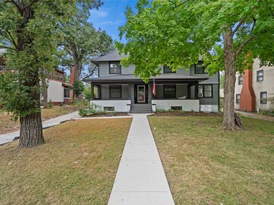 529 43rd St, Des Moines, IA, 50312