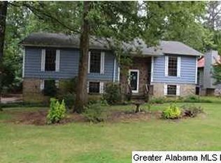 2239 Tahiti Ln, Alabaster, AL 35007