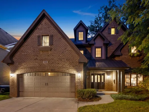 639 N Wright St, Naperville, IL 60563