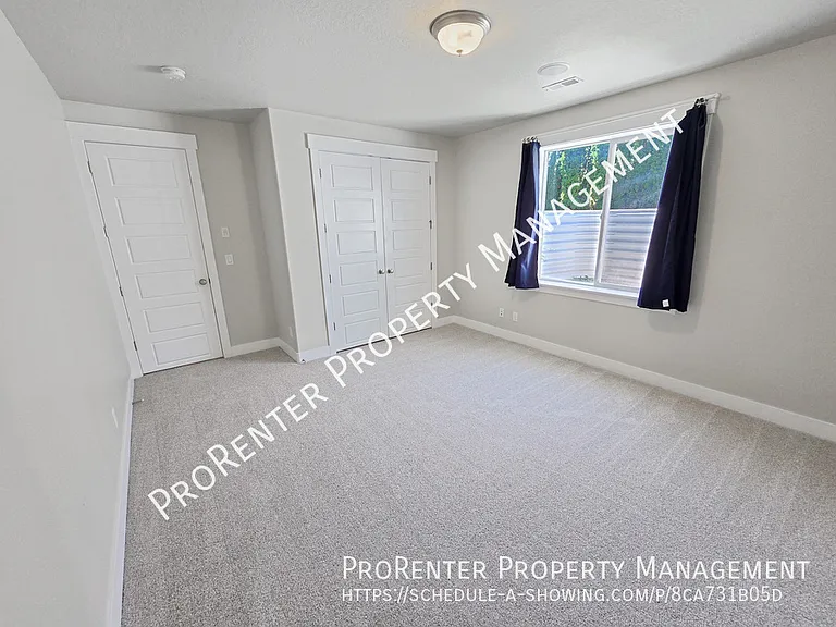 1308 E Maple Way — Photo 28