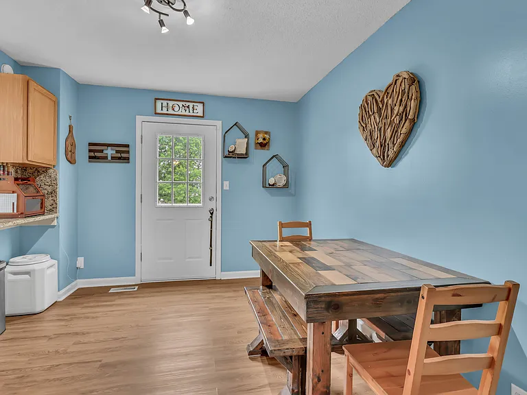 3742 Parsons Way — Photo 16