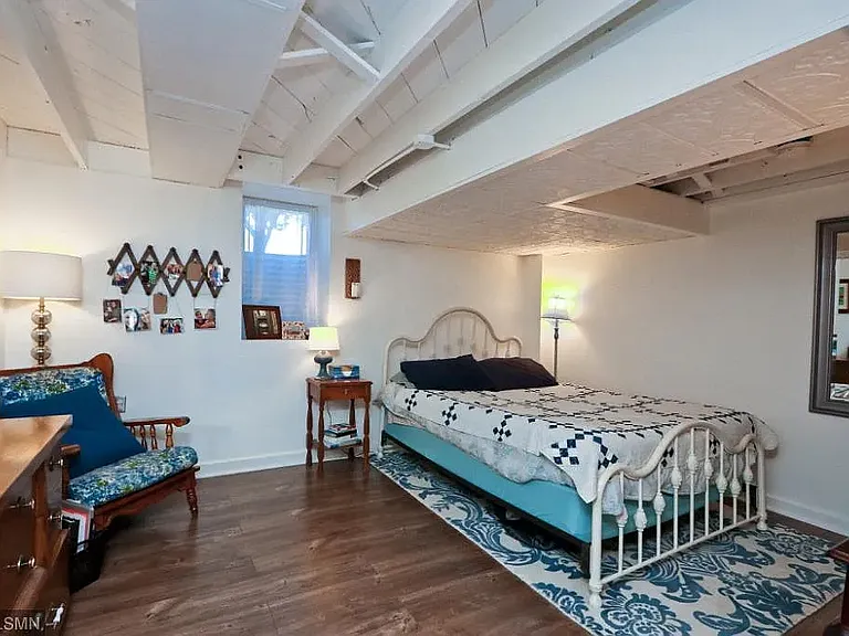 1119 Van Buren Ave — Photo 12