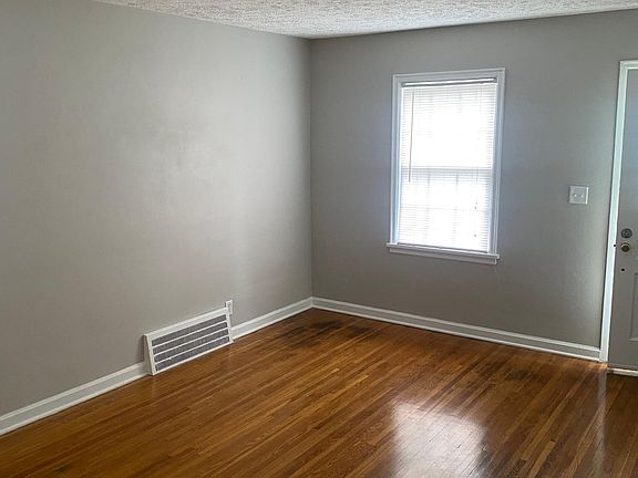 3rd image of 506 S 50th St #1