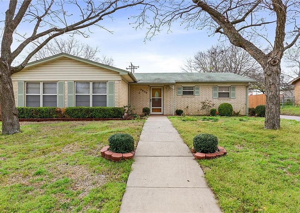 1st image of 8906 Panther Dr