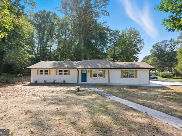 2087 Chestnut Way, Lithia Springs, GA 30122