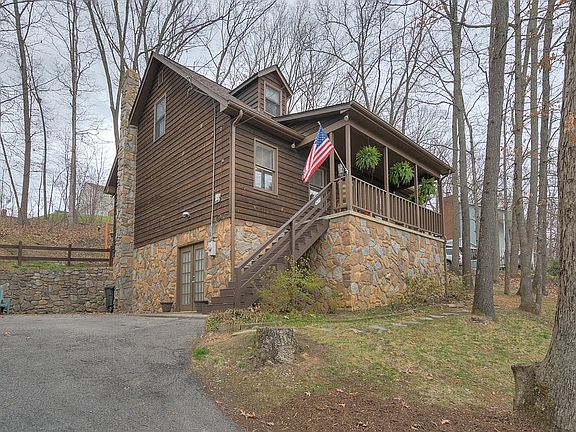 2nd image of 1140 Sherwood Dr